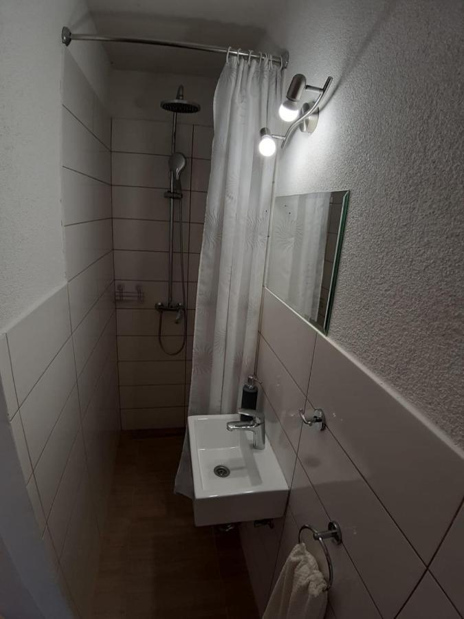 Apartamento Boni02 Gdinj Exterior foto