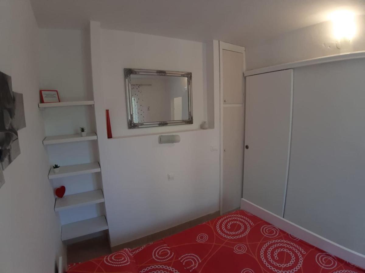 Apartamento Boni02 Gdinj Exterior foto