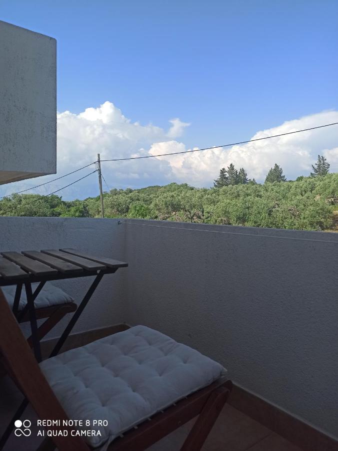 Apartamento Boni02 Gdinj Exterior foto